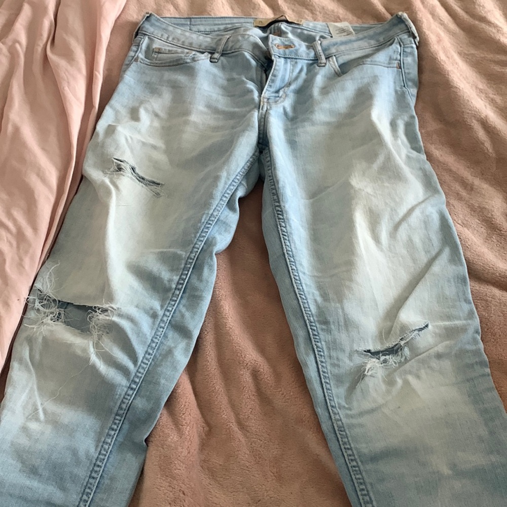Hollister jeans